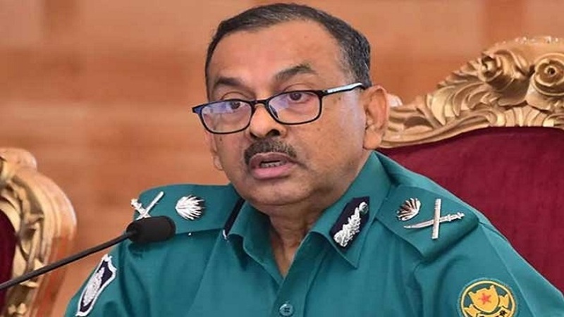 জঙ্গি নয়, ছিনতাইই এখন বড় চ্যালেঞ্জ: হোলি আর্টিজান দিবসে ডিএমপি কমিশনারের বিস্ফোরক মন্তব্য
